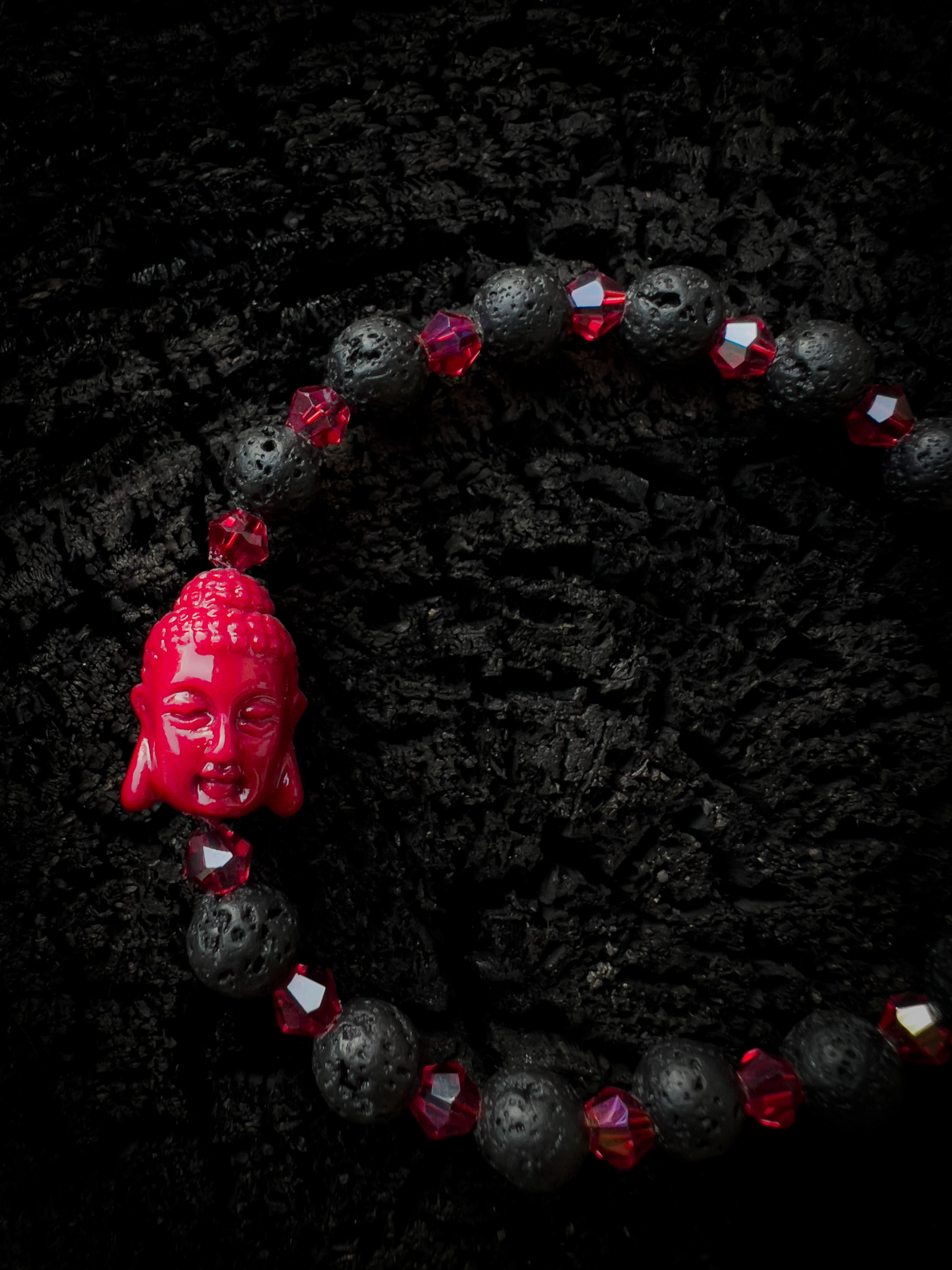 Náramek Buddha Červený Lávový.