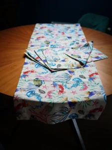 Set prostírání a běhounu - mořský motiv - Ručně šité