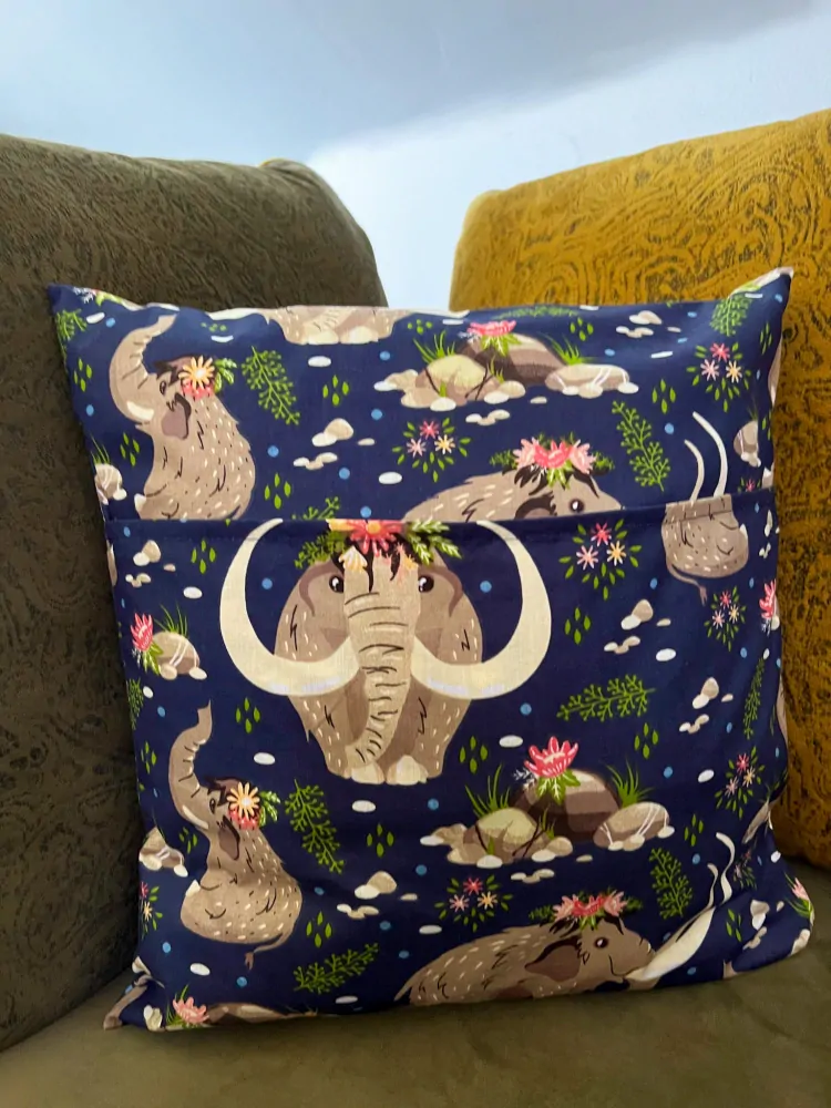 Bavlněný polštář 40 x 40 Mamuti 