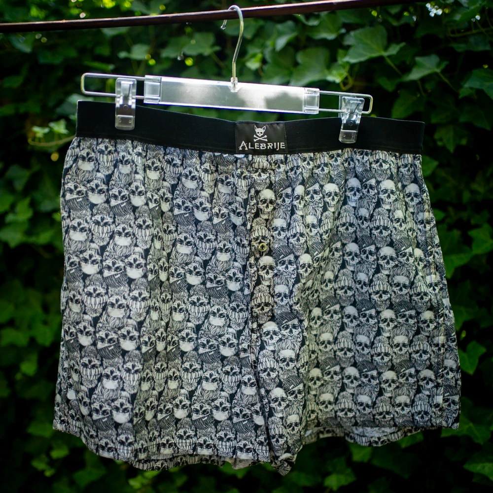 Pánské trenky s lebkami