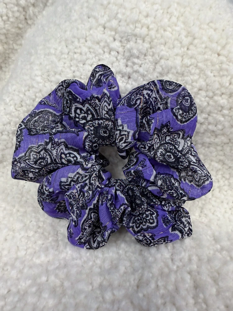  Gumička do vlasů fialová