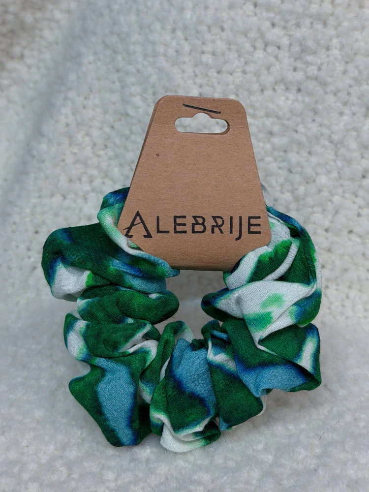 Designové gumičky do vlasů