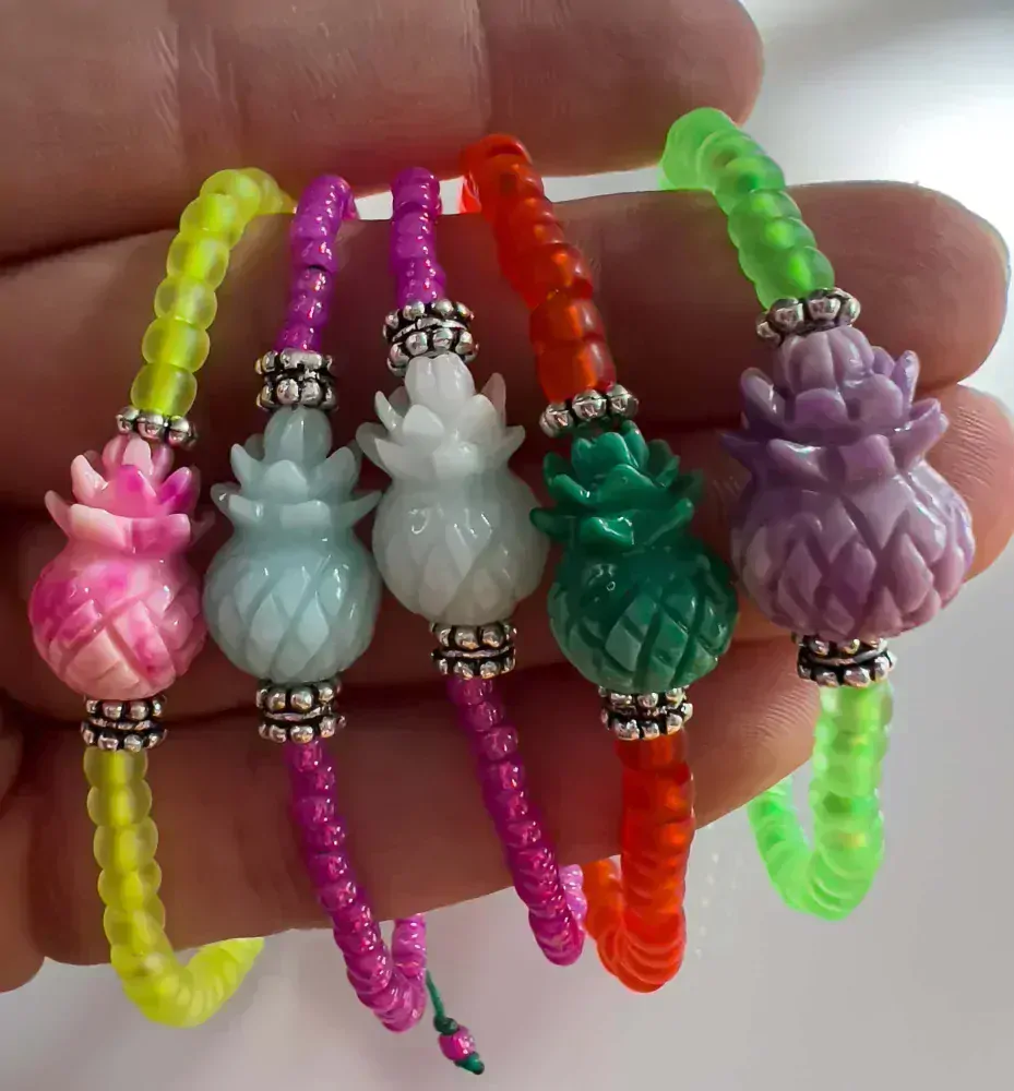 Náramek Ananas Barevný