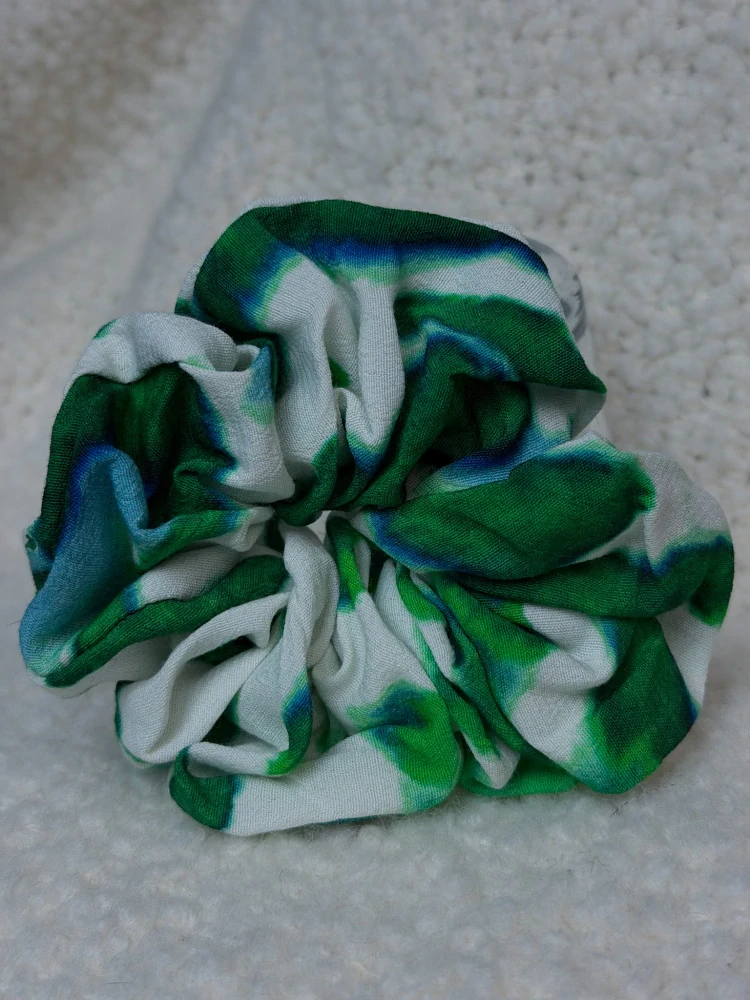 Designové gumičky do vlasů