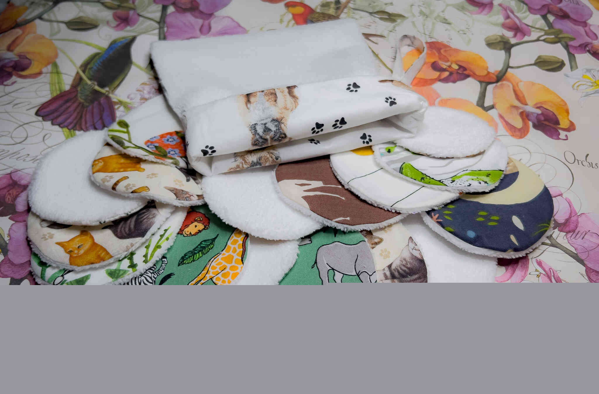 Mycí Žínka s Odličovacími Tamponky