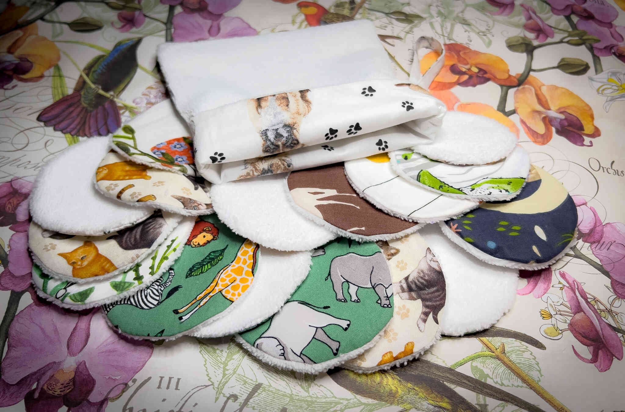 Mycí Žínka s Odličovacími Tamponky